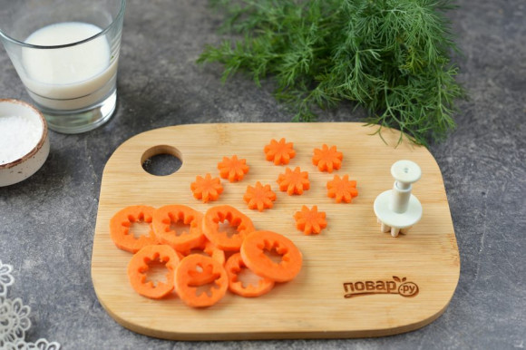 Ёлочки из картофельного пюре Ёлочки из картофельного пюре