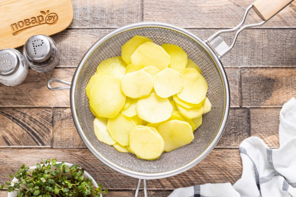 Картофельные чипсы в духовке без масла Картофельные чипсы в духовке без масла