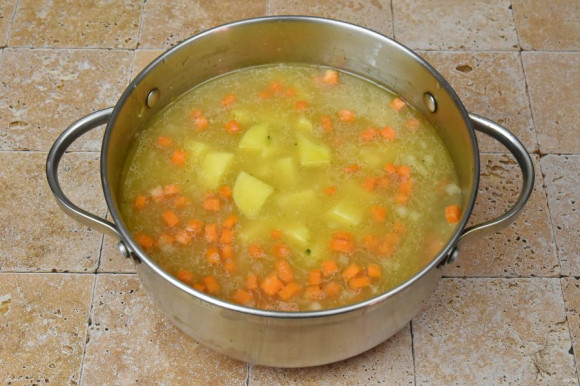Картофельный суп с брокколи