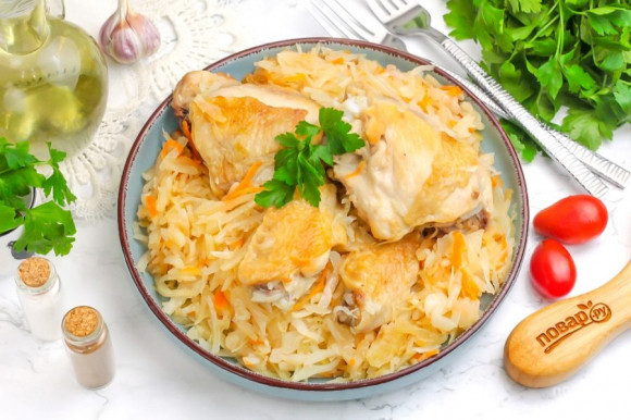 Курица с квашеной капустой Курица с квашеной капустой