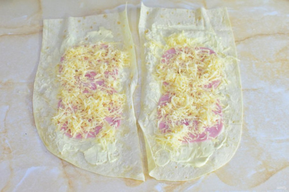 Лаваш с ветчиной и сыром