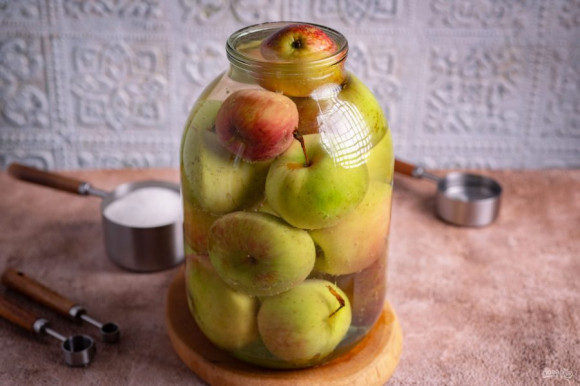 Маринованные яблоки