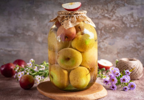 Маринованные яблоки