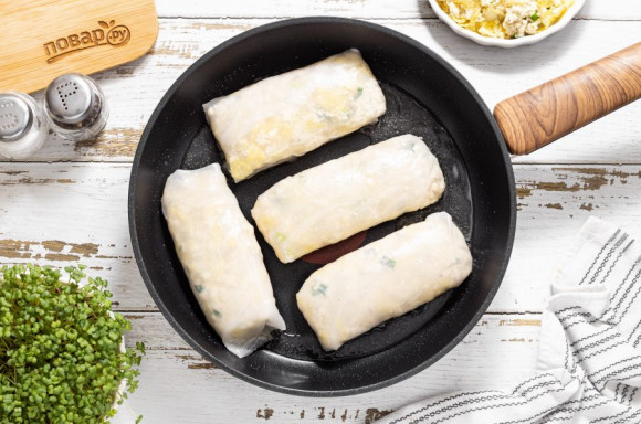 Пирожки из рисовой бумаги