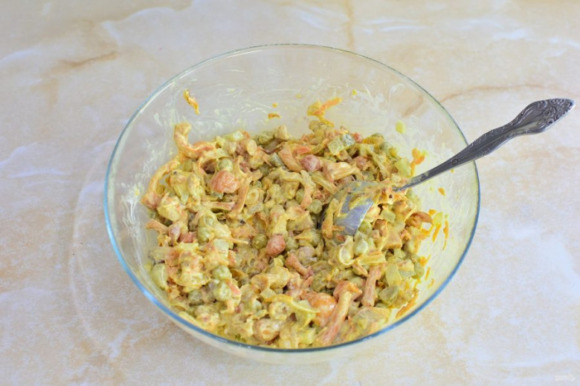 Салат с курицей и опятами Салат с курицей и опятами