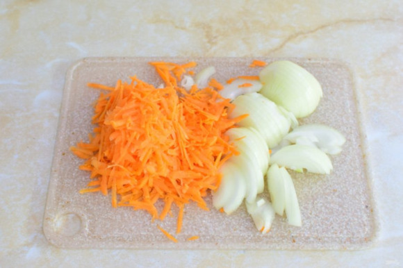 Салат с курицей и опятами Салат с курицей и опятами