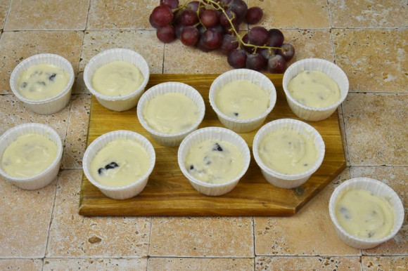 Кексы с виноградом и сыром дор блю Кексы с виноградом и сыром дор блю