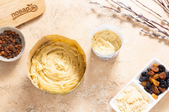Кулич без дрожжей и яиц Кулич без дрожжей и яиц