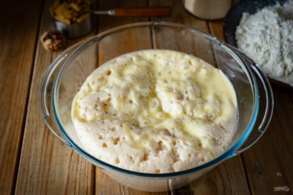Кулич с орехами Кулич с орехами