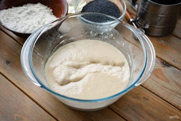 Постный маковый рулет