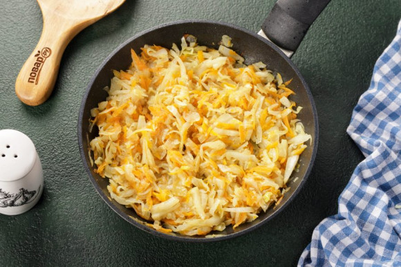 Вареники с капустой Вареники с капустой