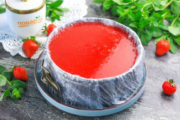 Клубничный чизкейк Клубничный чизкейк