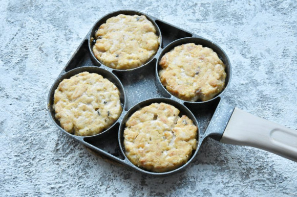 Котлеты "Растрепки" из куриного филе Котлеты "Растрепки" из куриного филе