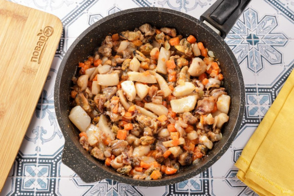 Морепродукты с рисом Морепродукты с рисом